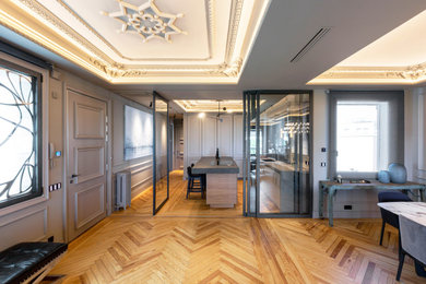 Transitional kitchen in Madrid.