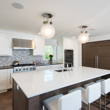 Deal NJ Contemporary Dark Grey/White Kitchen