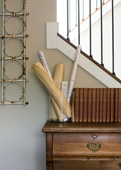 Farmhouse Living Room by Parisi Images