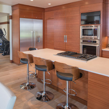 Contemporary Golf Home in Broken Top