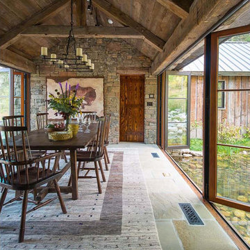 Traditional Dining Room