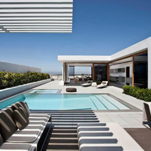 DESAI - pool