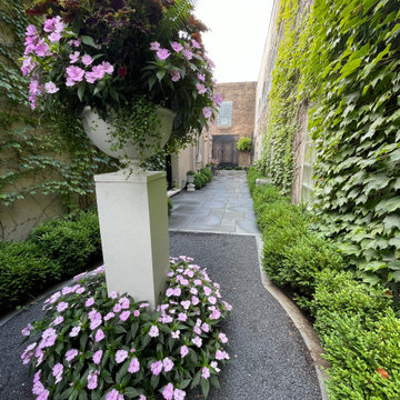 Commercial Building with an incredible hidden L-shaped terrace - Evanston