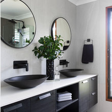 Hamptons Toilet