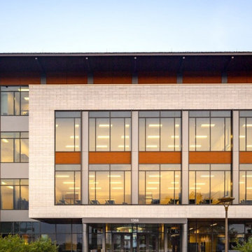 Precision Panel Alignment Across the Academic Facade