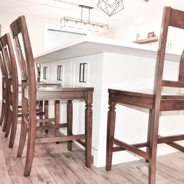 Lake Bonavista | Traditional Kitchen Renovation