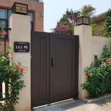 The beauty of the Like Water series of courtyard gates