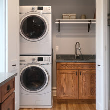 Mudroom/dogwash/laundry
