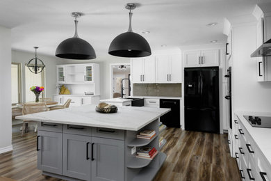 Inspiration for a transitional kitchen remodel in Dallas