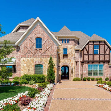 Home of the Week: Grand Homes