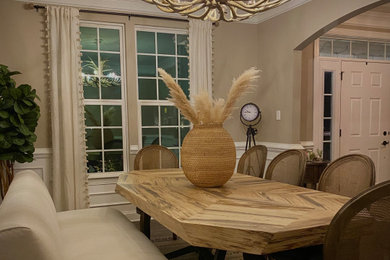 Inspiration for a country dining room remodel in New York