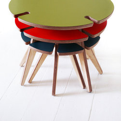 Crop Circle Nesting Tables - Coffee Table Sets
