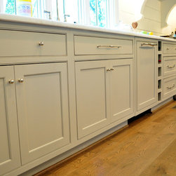 Cabinet Hardware - Cabinet And Drawer Knobs