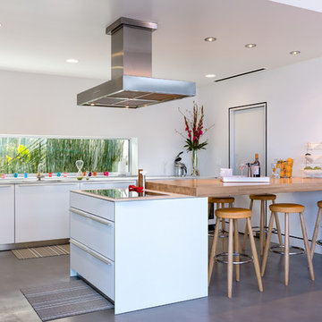 Open & Reflective Space by Dupuis Design | San Clemente, Ca