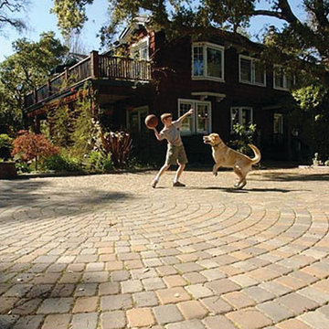 Paver Driveway with Circular feature