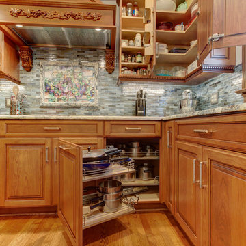 Pinecrest Kitchen & Sunroom