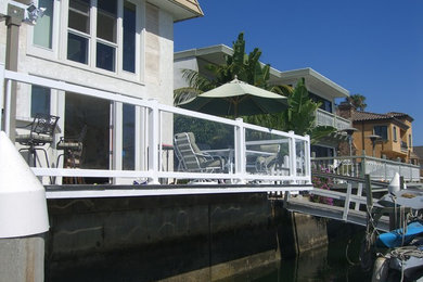 Beach style deck photo in Orange County