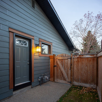 Exterior - Moutain Blue