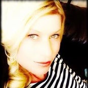 Nikole Authier Hoch's photo