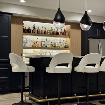 Custom Home Bar Design – Modern, Inviting, and Perfect for Entertaining