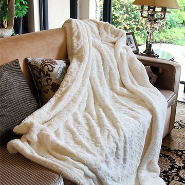 Throw Blankets