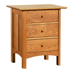 Modern Shaker 3-Drawer Nightstand - Nightstands And Bedside Tables