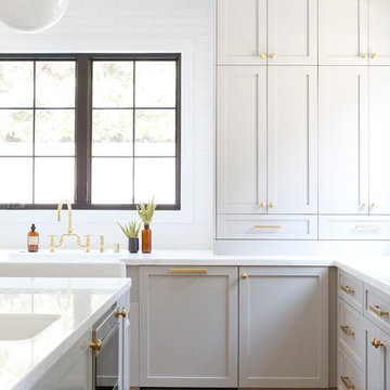 Bundy: Brentwood Modern Farmhouse