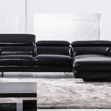 S98 Sectional Sofa in Black