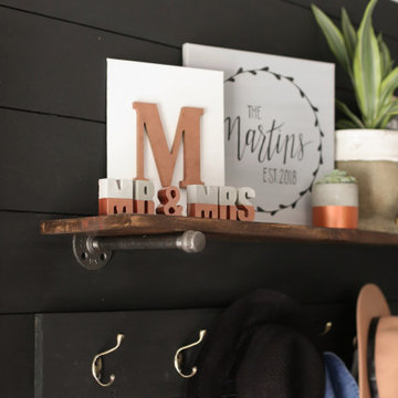 Martin - Entryway Decor