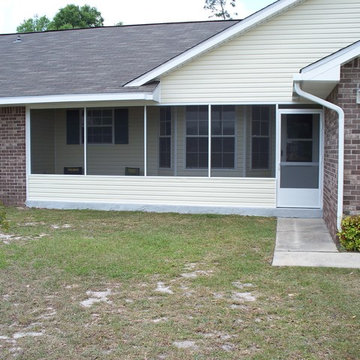 Pensacola & Destin Florida Screen Enclosures Hometown Contractors 850.995.9947