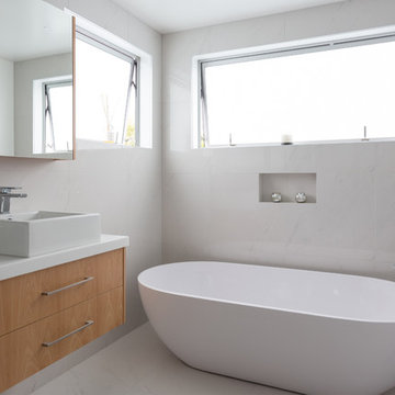 Modern in Mairangi Bay