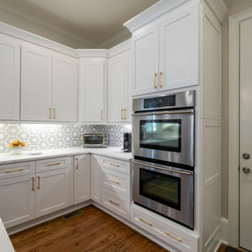 Lindsay Pass Kitchen