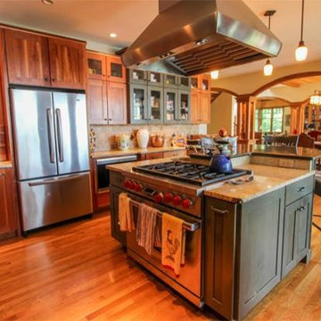 Open Kitchen of Lake Bungalow