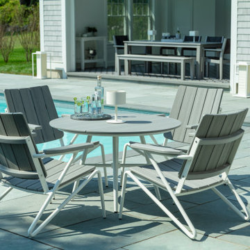 The Award-Winning HIP Club Chair