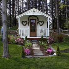 GARDEN SHED