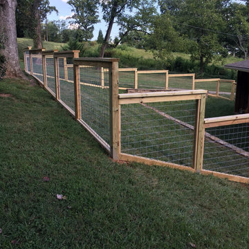 Hog Wire Fences