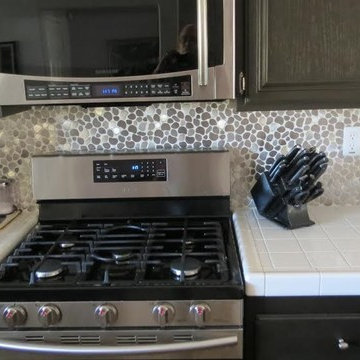 Eden Mosaic Tile Installations: River Rock Pattern Mosaic Stainless Steel Tile