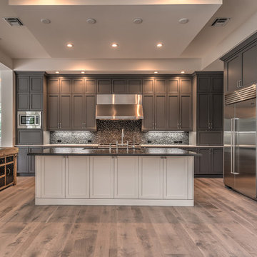 3170 Crayton Rd. Naples FL 34103
