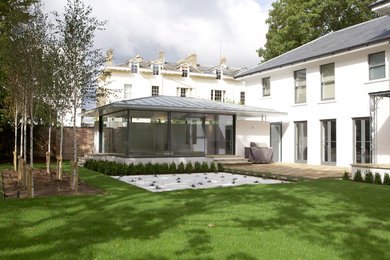 Photo of a contemporary exterior in Gloucestershire.