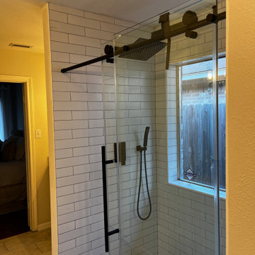 Extended shower in Imperial Oaks
