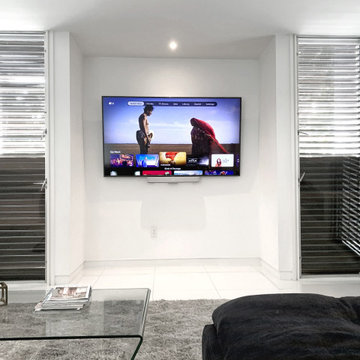 Television with soundbar