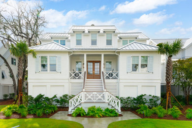 Traditional exterior home idea in Charleston