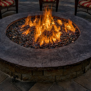 Roaring Stone Fire Pit
