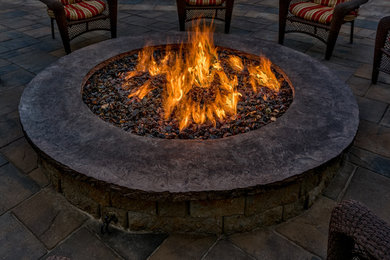 Photo of a traditional landscaping in Omaha.