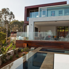 Balcony railing