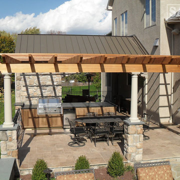 Outdoor Kitchens and Fireplaces