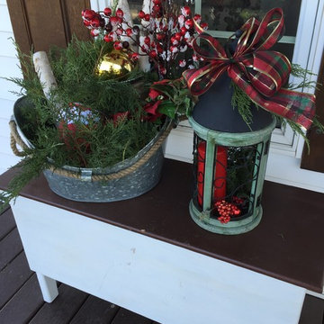 Decorating for Christmas in Illinois