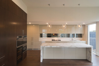 Design ideas for a kitchen in Melbourne.