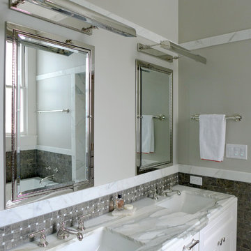 Jackson Street Master Suite