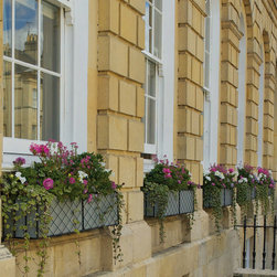 Window Boxes - Outdoor Plant Pots & Planters